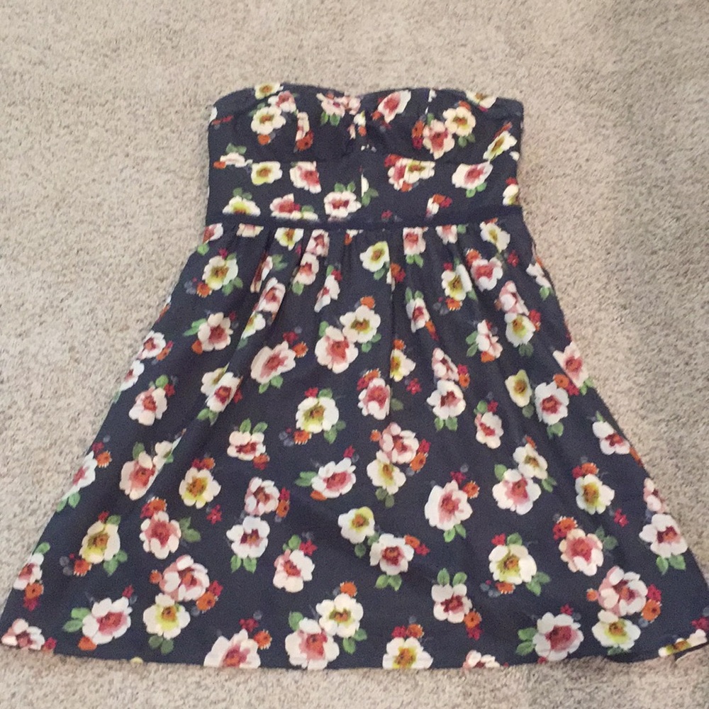 American eagle strapless dress